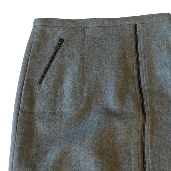 J. Crew Factory The Pencil Skirt Gray Wool Blend With Zipper Front - Picture 3 of 15
